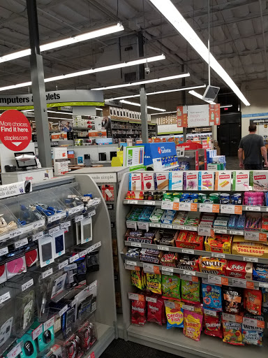 Office Supply Store «Staples», reviews and photos, 39116 Fremont Hub, Fremont, CA 94538, USA