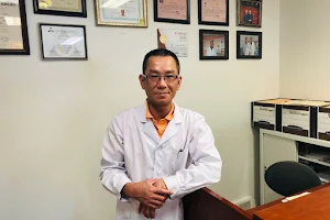 Lin’s Acupuncture Clinic ( Laser Quit/Stop Smoking ) image