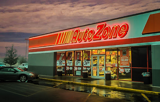 AutoZone, 602 S Walnut Ave, New Braunfels, TX 78130, USA, 