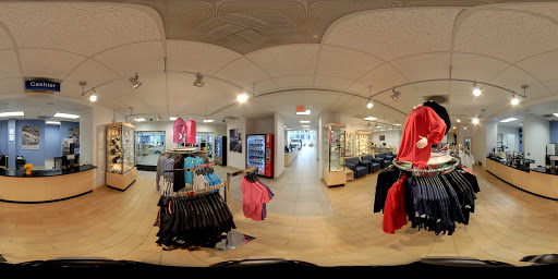 Mercedes Benz Dealer «Mercedes-Benz of Alexandria», reviews and photos, 200 S Pickett St, Alexandria, VA 22304, USA