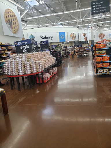 Department Store «Walmart Supercenter», reviews and photos, 4700 135th St, Crestwood, IL 60445, USA