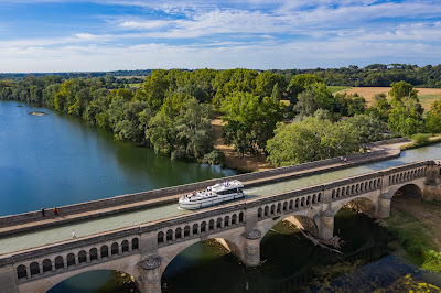Crown Blue Line - Leboat à Castelnaudary