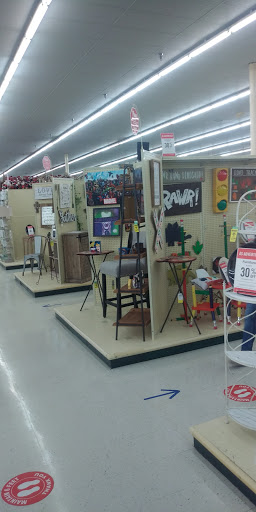 Craft Store «Hobby Lobby», reviews and photos, 255 W Roosevelt Rd, Lombard, IL 60148, USA
