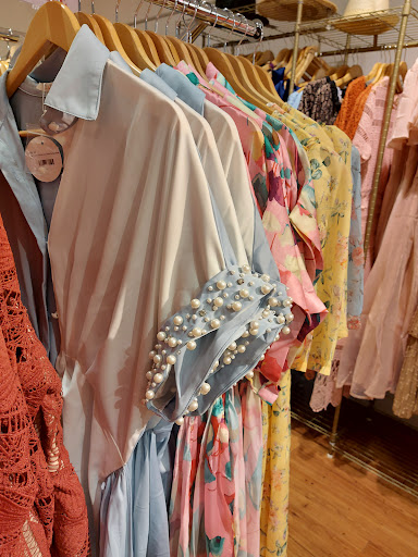 Shopping Mall «Alderwood Mall», reviews and photos, 3000 184th St SW, Lynnwood, WA 98037, USA