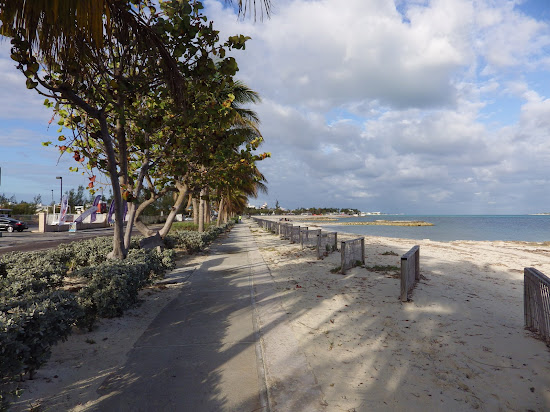 Saunders beach