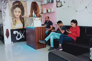 Sada hair and beauty salon image