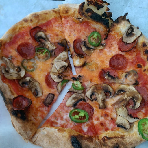 Pizza Restaurant «The Urban Oven», reviews and photos, 2115 Farrel Avenue F, Redondo Beach, CA 90278, USA
