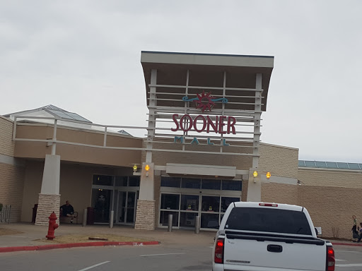 Shopping Mall «Sooner Mall», reviews and photos, 3301 W Main St, Norman, OK 73072, USA