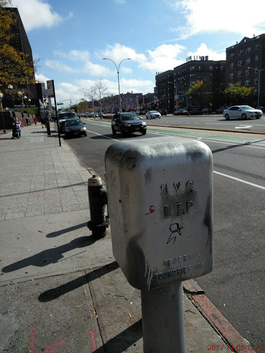 Recreation Center «Lost Battalion Hall Recreation Center», reviews and photos, 93-29 Queens Blvd, Rego Park, NY 11374, USA