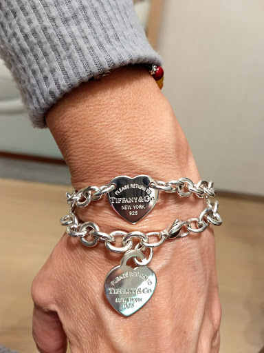 Jewelry Store «Tiffany & Co.», reviews and photos, 2223 N Westshore Blvd, Tampa, FL 33607, USA