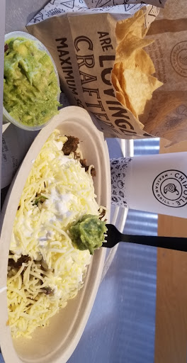Mexican Restaurant «Chipotle Mexican Grill», reviews and photos, 22379 El Toro Rd, Lake Forest, CA 92630, USA