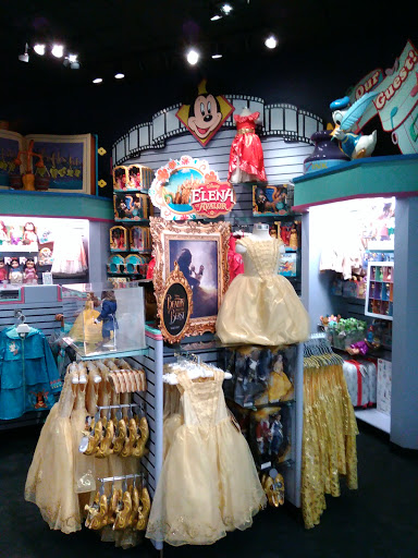 Toy Store «Disney Store», reviews and photos, 4125 S Cleveland Ave, Fort Myers, FL 33901, USA