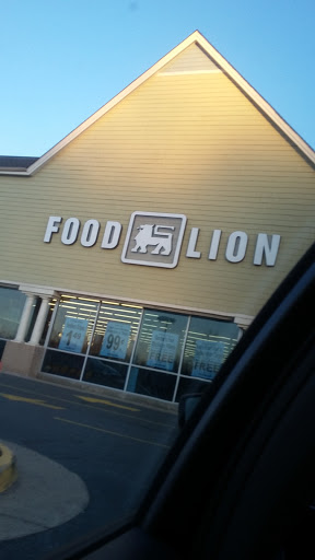 Grocery Store «Food Lion», reviews and photos, 5227 Waterway Dr, Dumfries, VA 22025, USA