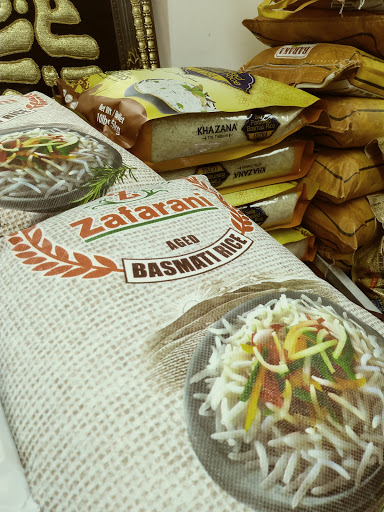 Asian Grocery Store «Sayar Food Market», reviews and photos, 3 Everett St #3e, Revere, MA 02151, USA