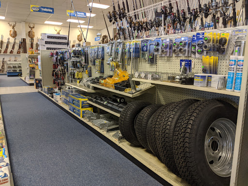 Sporting Goods Store «McDuffie Marine & Sporting Goods Inc», reviews and photos, 1866 W US Hwy 90, Lake City, FL 32055, USA