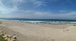 Foto de Zvulun beach área de comodidades
