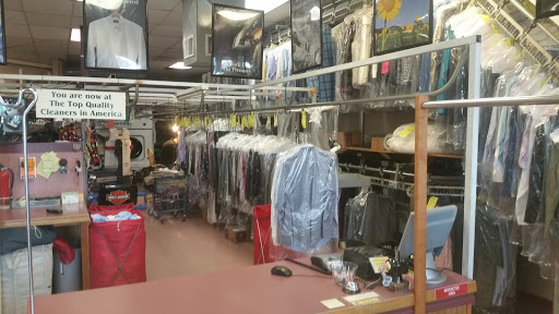 Laundromat «Martinazzi Drycleaner & Coin Laundromat (Laundromat Open till 9:30 PM Everyday)», reviews and photos, 19401 SW Martinazzi Ave, Tualatin, OR 97062, USA