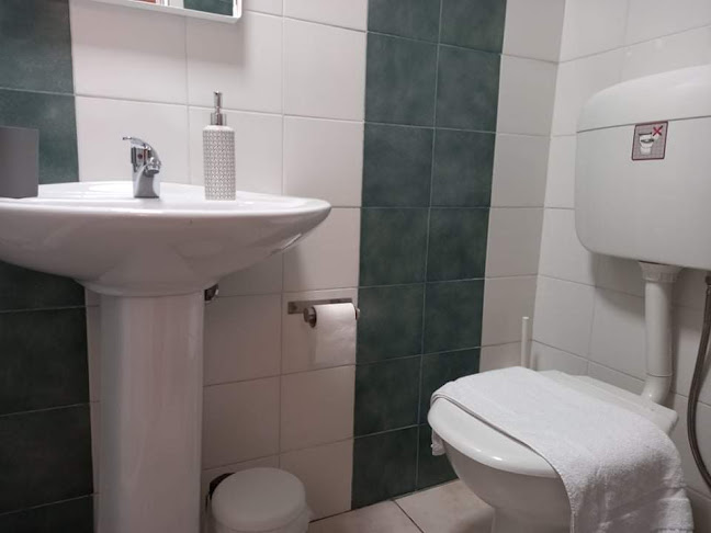 Helen's welcoming & cozy flat, near Athens airport - Ξενοδοχείο