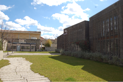 Espace Tertiaire à Lagnes