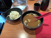 Soupe miso du Restaurant japonais SHOGUN Sushi à Chartres - n°7