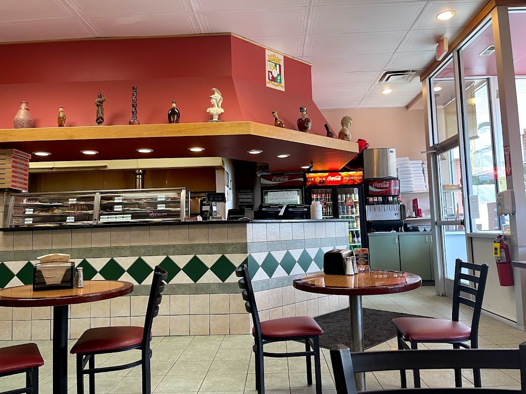 Illiano's Pizzeria & Restaurant 06415