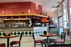 Illiano's Pizzeria & Restaurant image