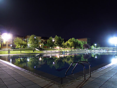 Hostal Restaurante La Piscina Av. Ntra. Sra. de Belén, s/n, 06600 Cabeza del Buey, Badajoz, España