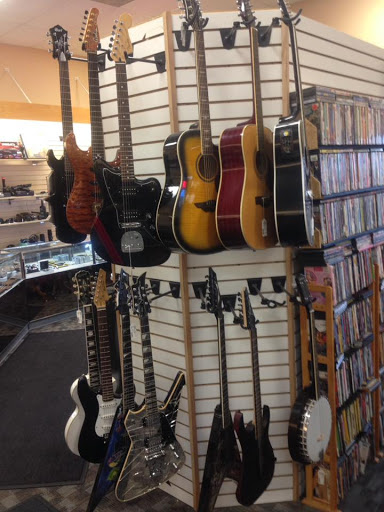 Pawn Shop «Integrity Gun & Pawn», reviews and photos, 301 NE US 24 HWY, Topeka, KS 66608, USA