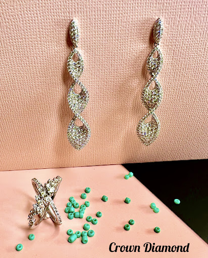 Jewelry Store «Crown Diamond Jewelers», reviews and photos, 9409 US-19, Port Richey, FL 34668, USA