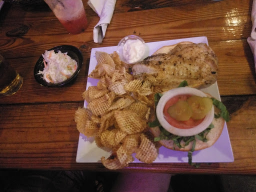 American Restaurant «Paradise Tiki Hut Restaurant and Bar», reviews and photos, 1502 Miramar St, Cape Coral, FL 33904, USA