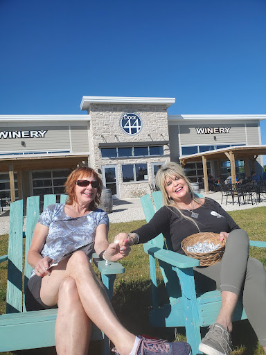Winery «Door 44 Winery», reviews and photos, 4020 State Hwy 42 Bus #2, Sturgeon Bay, WI 54235, USA