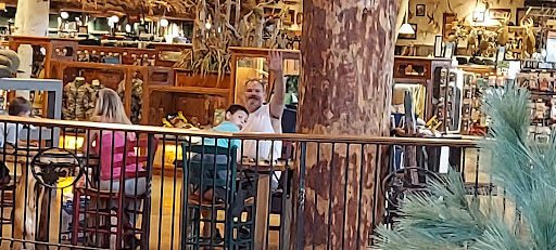 Sporting Goods Store «Bass Pro Shops», reviews and photos, 10000 Bass Pro Blvd, Rossford, OH 43460, USA