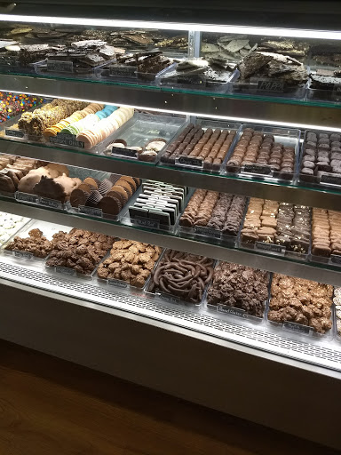 Chocolate Shop «Apple Tree Chocolate», reviews and photos, 754 Asp Ave, Norman, OK 73069, USA