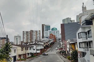 Urbanización Laureles Del Río image