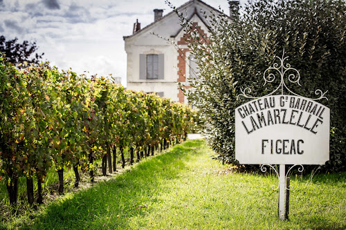 La Cave Dourthe - Château Grand Barrail Lamarzelle Figeac à Saint-Émilion