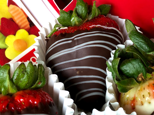 Gift Shop «Edible Arrangements», reviews and photos, 777 Grand Ave Suite 102, San Rafael, CA 94901, USA