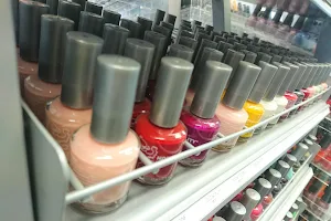 Fresh Nails & Beauty Supply QLD image