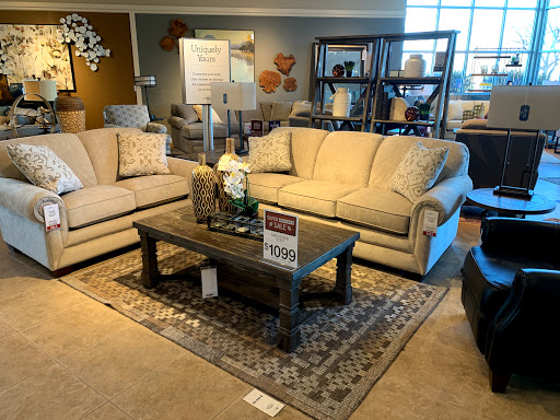 Furniture Store «La-Z-Boy Furniture Galleries», reviews and photos, 172 Howe Ave, Cuyahoga Falls, OH 44221, USA