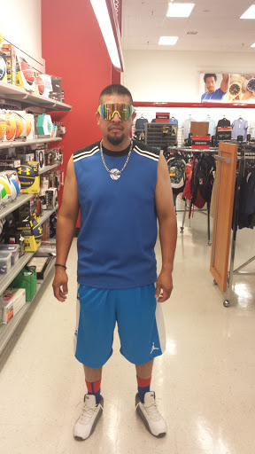 Department Store «T.J. Maxx», reviews and photos, 5 Main St, East Hartford, CT 06118, USA