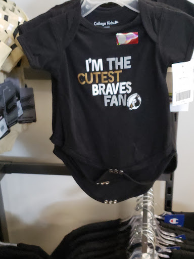 Fashion Accessories Store «UNCP Bookstore», reviews and photos, 1 University Drive, Pembroke, NC 28372, USA