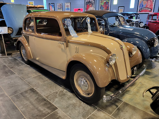 Museum «Tampa Bay Automobile Museum», reviews and photos, 3301 Gateway Centre Blvd, Pinellas Park, FL 33782, USA