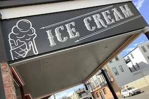 East End Ice Creamery image