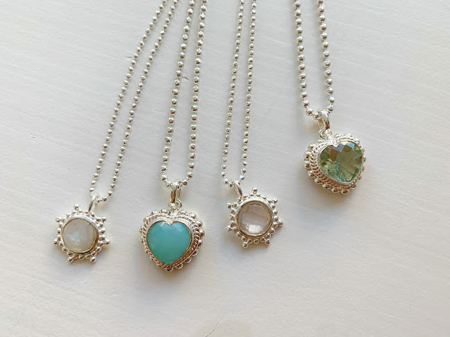 Opinii despre Home Decor and More GmbH în Wil - Juweliergeschäft