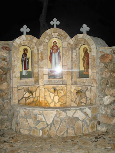 Recenzije Manastir Sveta Lazarica u Šibenik - Crkva