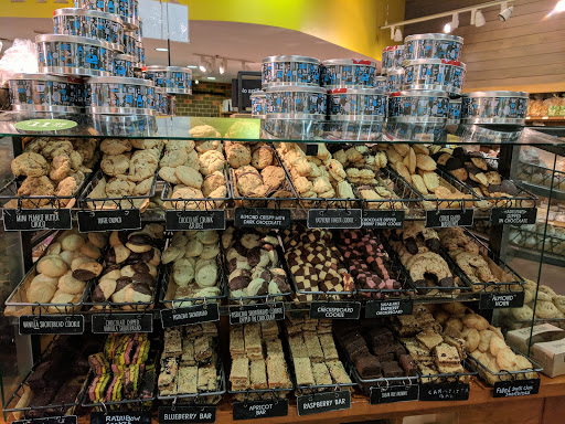 Grocery Store «Whole Foods Market», reviews and photos, 1700 Duke St, Alexandria, VA 22314, USA