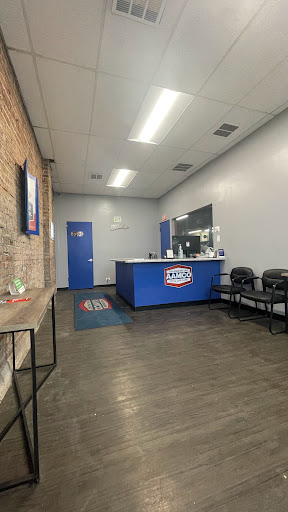 Transmission Shop «AAMCO Transmissions & Total Car Care», reviews and photos, 311 Madison St, Oak Park, IL 60302, USA