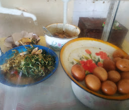 Nyuh Kuning Warung Gianyar photo