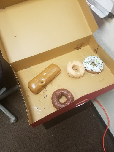 Donut Shop «Top Pot Doughnuts», reviews and photos, 815 N 10th St f, Renton, WA 98057, USA