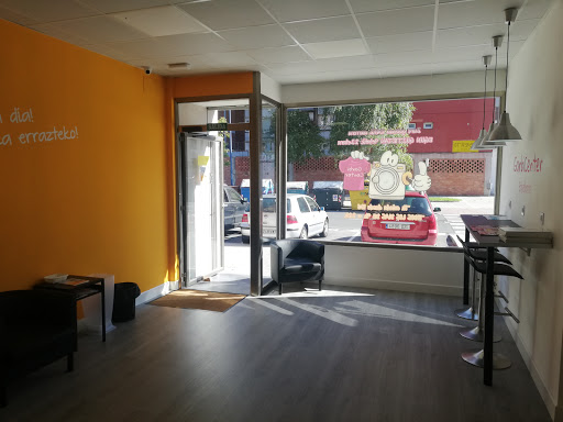 Garbicenter autozerbitzuko garbitegia en Etxebarri, Vizcaya