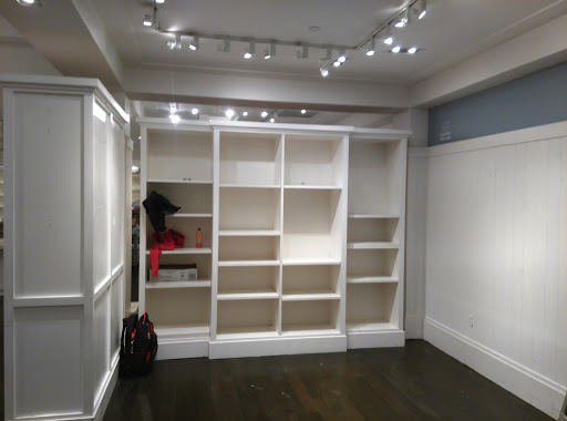 Furniture Store «Pottery Barn», reviews and photos, 125 Westchester Ave #2490a, White Plains, NY 10601, USA